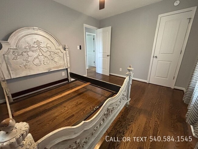 Building Photo - 449 Missimer Ln