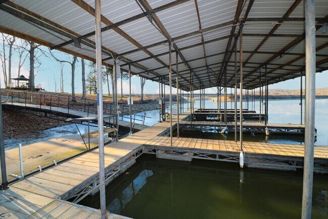 Building Photo - Monthly Waterfront Cabin with Slip