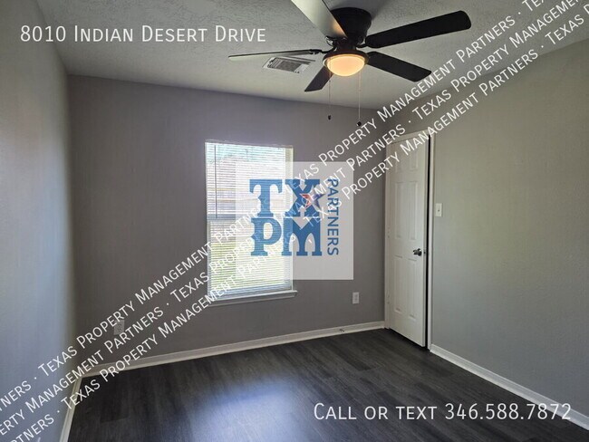Building Photo - 8010 Indian Desert Dr