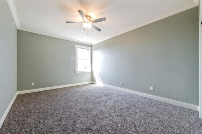 Building Photo - 18617 Dry Pond Dr