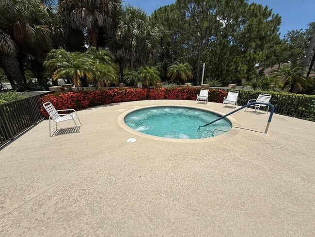 Building Photo - 8938 Sandshot Ct