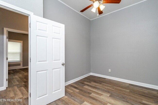 Building Photo - 2638 Barton St