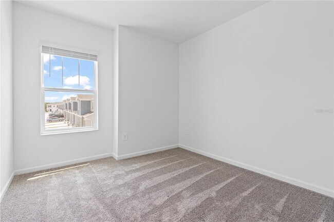 Building Photo - 2716 Pierr St