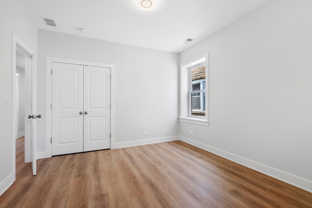 Building Photo - 6423 N Washtenaw Ave