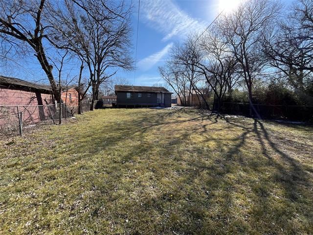 Building Photo - 1321 Woodcrest Dr