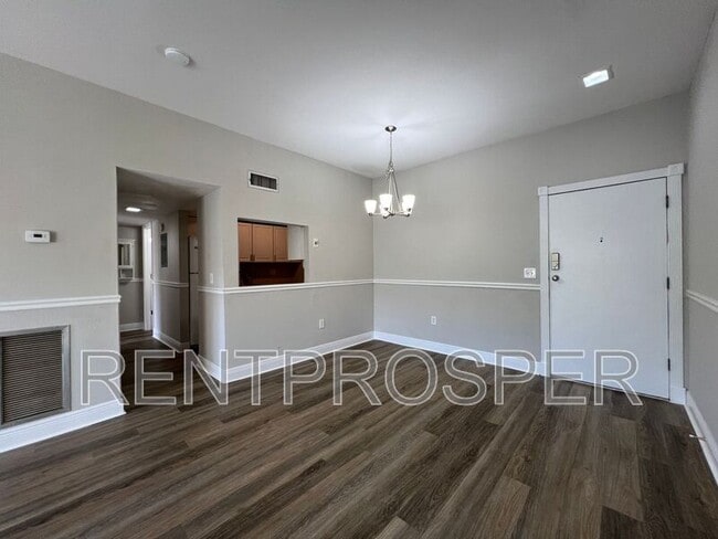 Building Photo - 3242 S Semoran Blvd