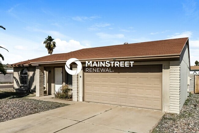 Building Photo - 3 Bedroom Pet-Friendly Home in Glendale, AZ with Main Street Renewal
