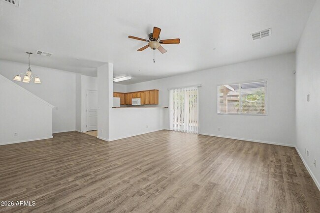 Building Photo - 8777 W Dahlia Dr
