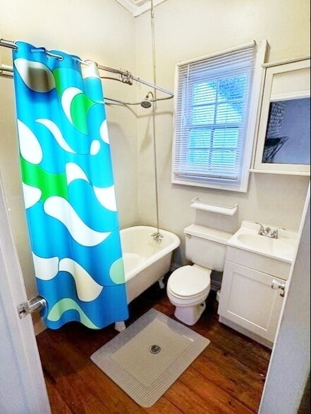 Building Photo - 201 Spring St