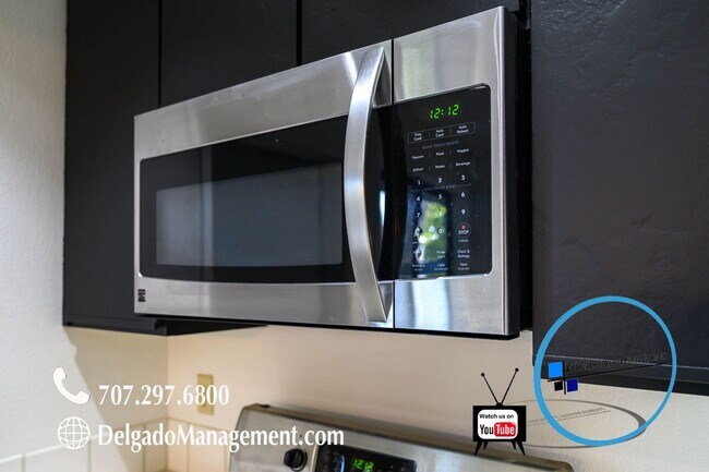 Building Photo - Large two bedroom, two bath home located in The Village available now!