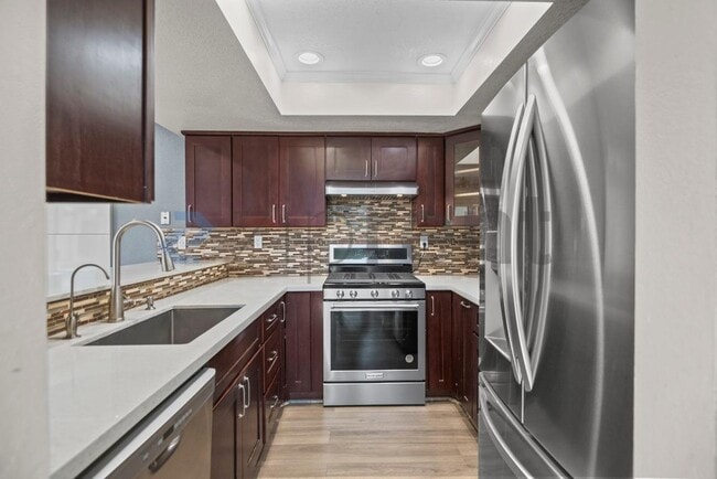 Building Photo - 37789 Essanay Pl