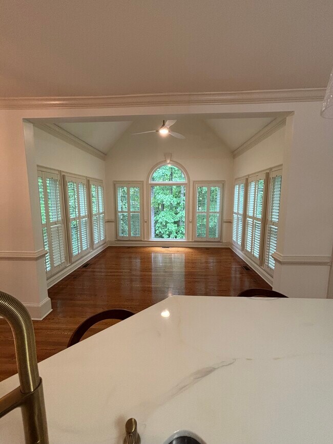 Building Photo - 10615 Honey Brook Cir