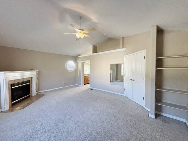 Building Photo - 10152 Snow Iris Way