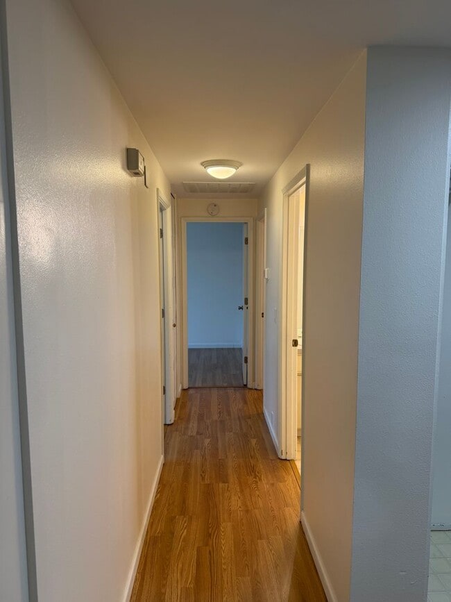 Building Photo - Beautiful 4 bedroom, 3 bathroom home in Eugene!