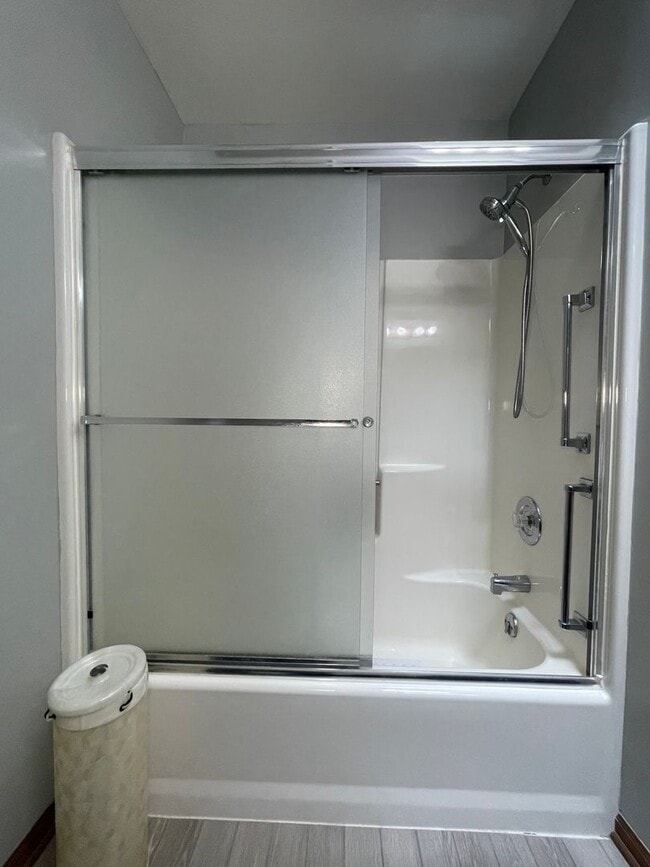 Building Photo - Two Bedroom 55+ Condo in Kalamazoo