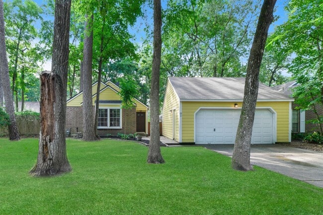 Building Photo - 15 Tulip Hill Ct