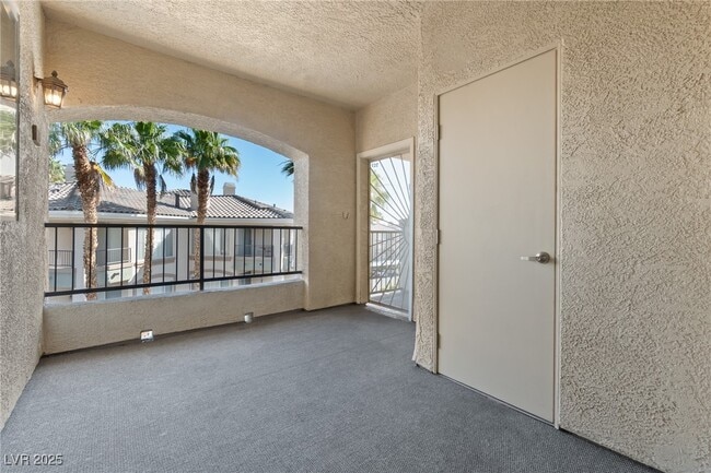 Building Photo - 7151 S Durango Dr