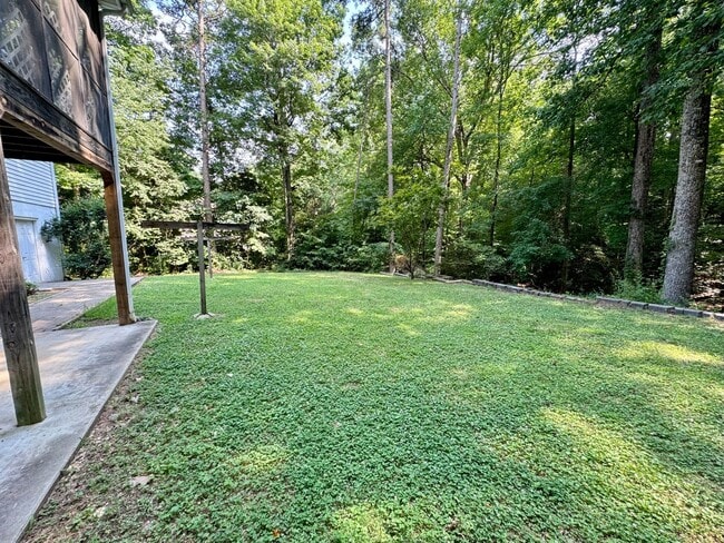 Building Photo - Location, Community, Quality Living. It St...
