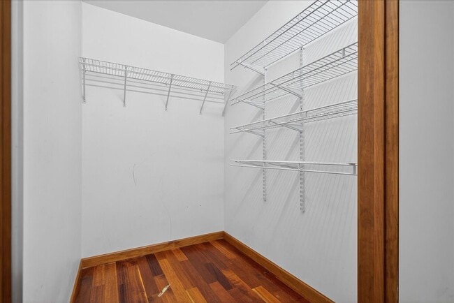 Building Photo - 432 Broadway