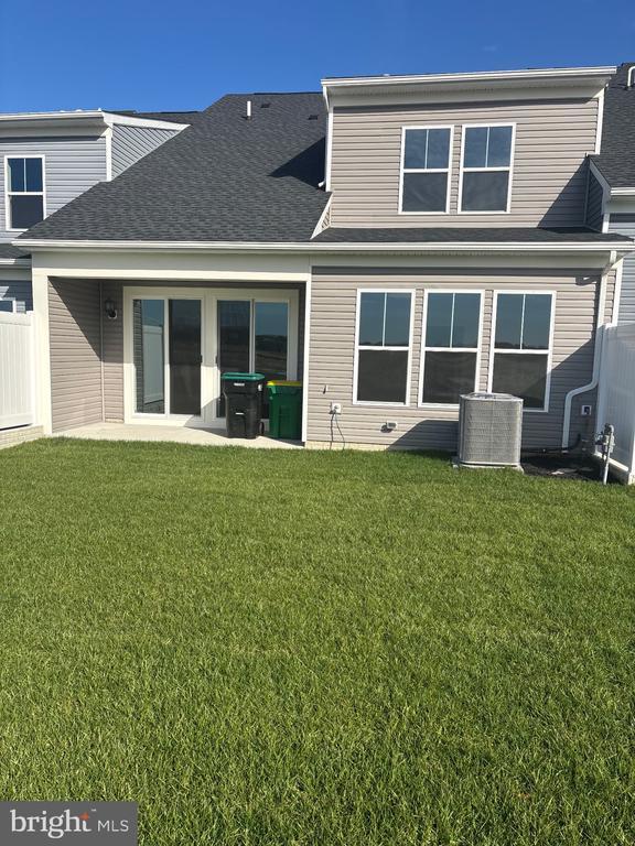 Building Photo - 29253 Oxford Dr