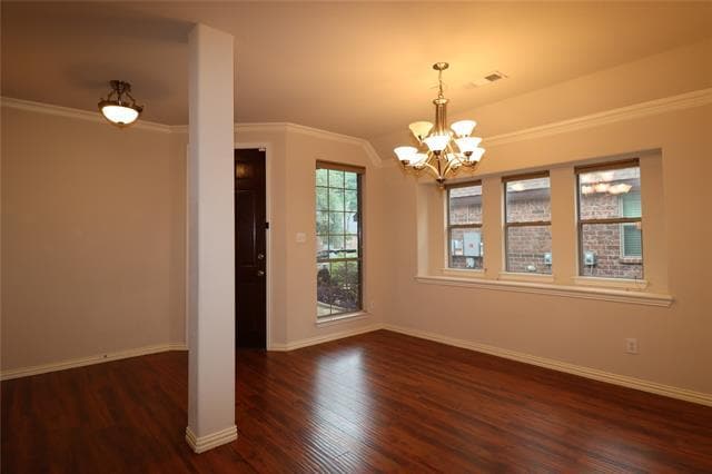 Building Photo - 3014 Pinecrest Dr