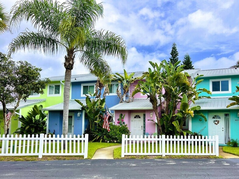 Building Photo - 4013 Saxon Dr
