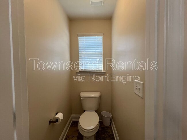 Building Photo - 4411 Low Oak Ct
