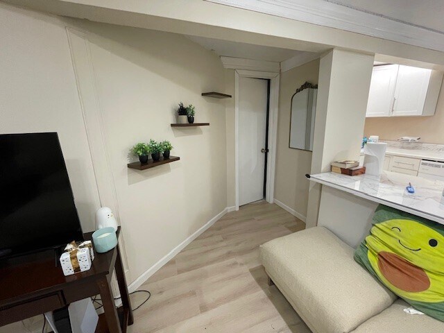 Building Photo - 5140 Expressway Dr S