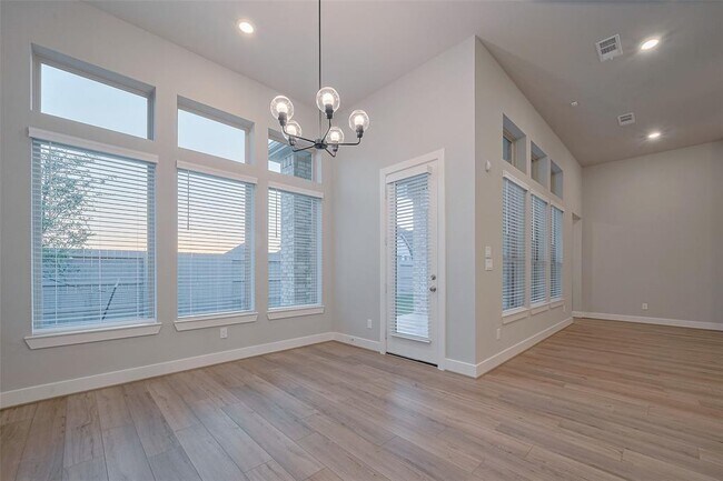 Building Photo - 5106 Blooming Hibiscus Ln