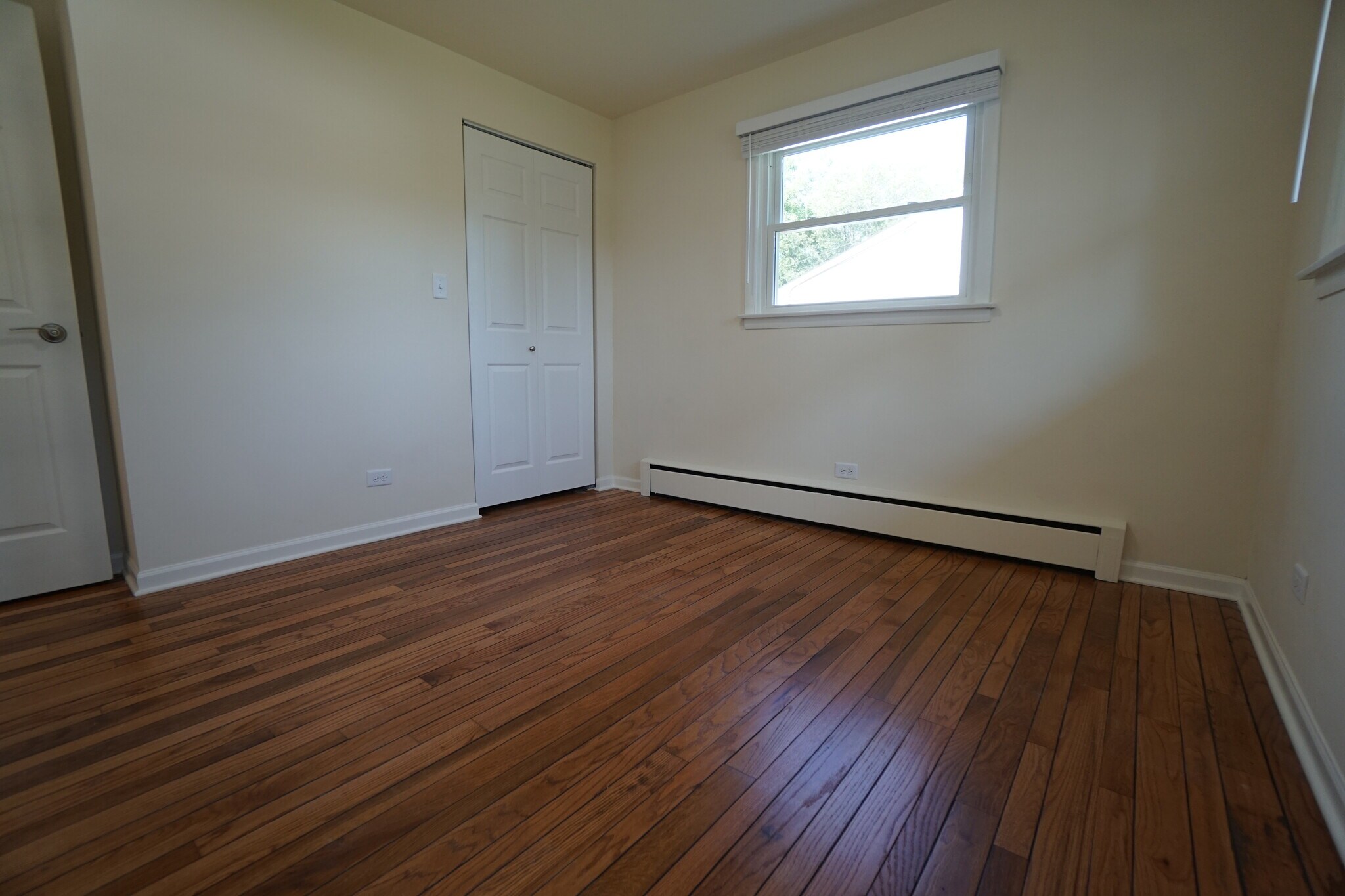 Building Photo - 28W383 Behrs Circle Dr S