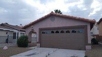 Building Photo - Beautiful 2 bedrooms home