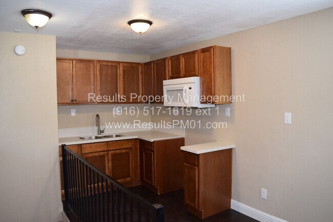 Building Photo - 2 br, 1 bath House - 6728 Sylvan Rd Unit A