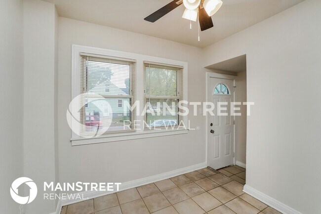 Building Photo - 3901 Jewell Ave