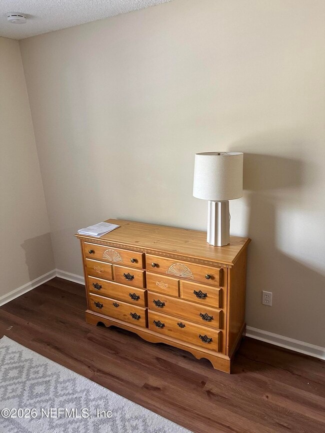 Building Photo - 3616 Magnolia Point Blvd