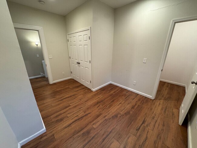 Building Photo - Beautifully Renovated 3BR Row Home in Deutschtown – Spacious, Modern & Incredible Location