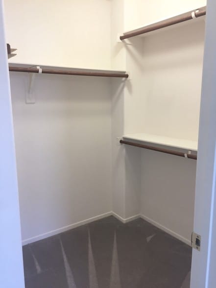 Master Bedroom Walk-In Closet - 28204 Canterbury Ct