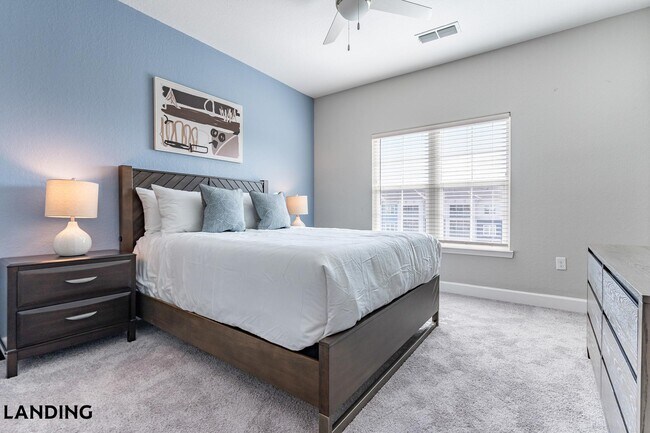 Building Photo - 918 Aventine Dr