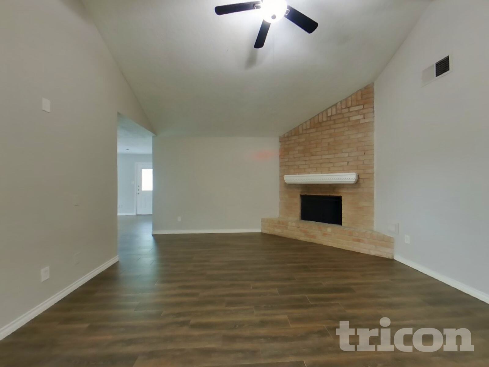 Building Photo - 15614 Fox Springs Dr