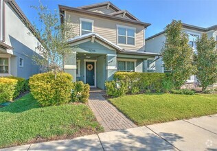 Building Photo - 5705 Village Center Dr