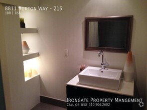 Building Photo - 8811 Burton Way