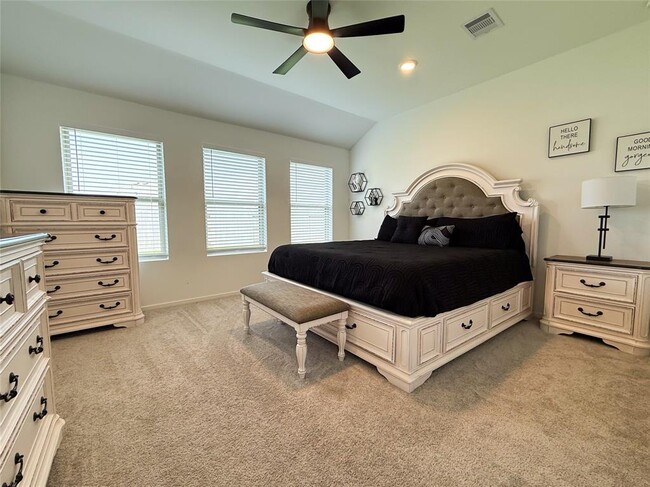 Building Photo - 27230 Henley Rdg Dr