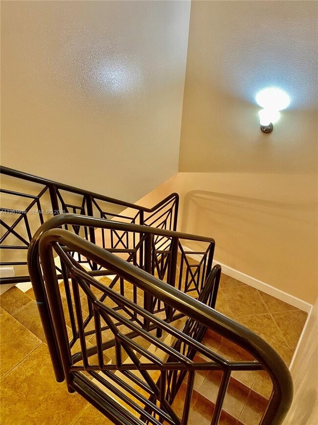 Building Photo - 11115 W Okeechobee Rd