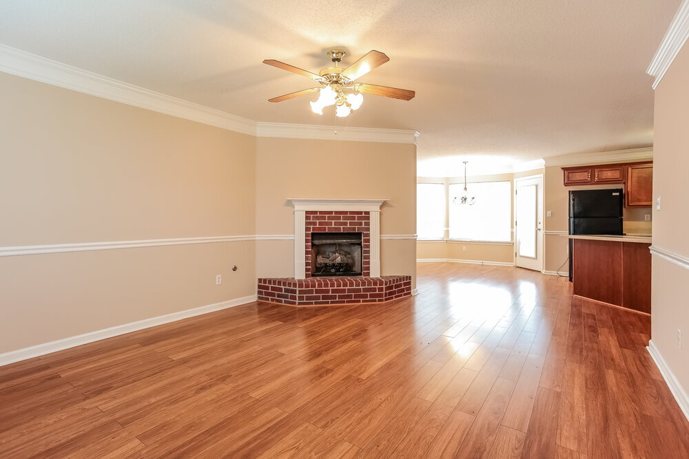 Building Photo - 4499 Shadow Ridge Dr