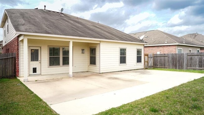Building Photo - 15206 Bartlett Landing Dr