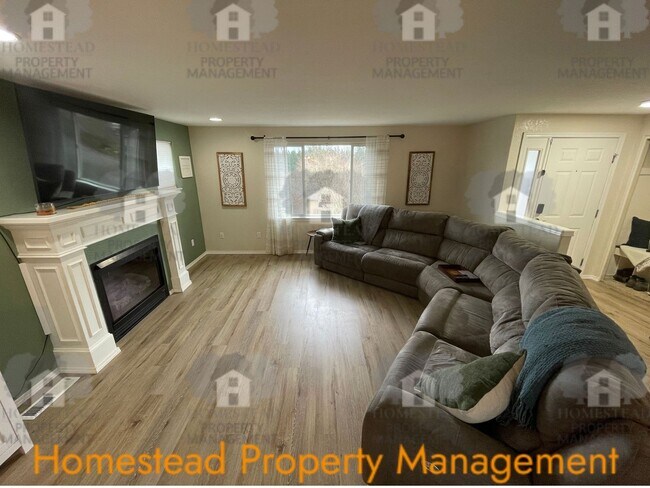 Building Photo - OUTSTANDING SOUTH SALEM LOCATION! HOME WITH A VIEW!