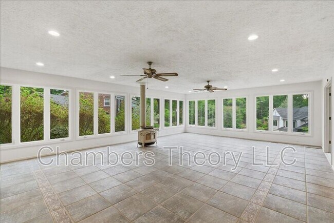 Building Photo - 1436 Ironwood Dr