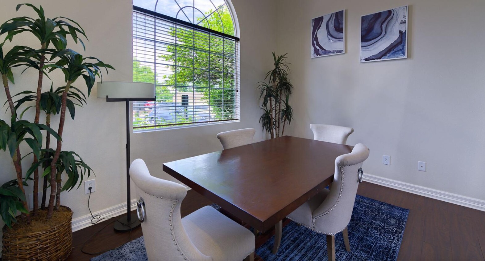 Building Photo - 3505 S Nelson Cir