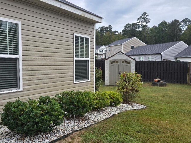 Building Photo - 306 Brickyard Creek Ct