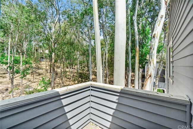 Building Photo - 22317 Vista Verde Dr