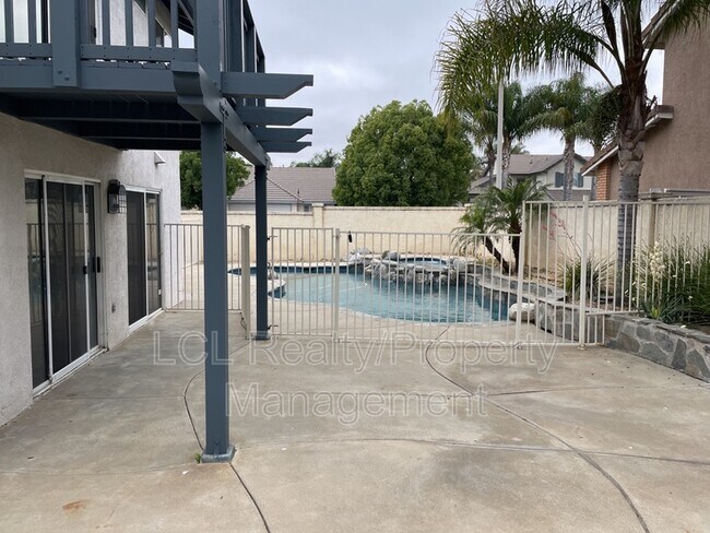 Building Photo - 30322 Marne Way